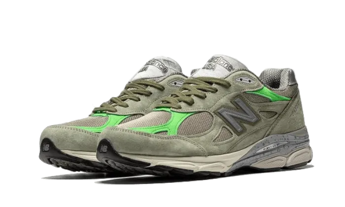 990 V3 Patta Keep Your Family Close