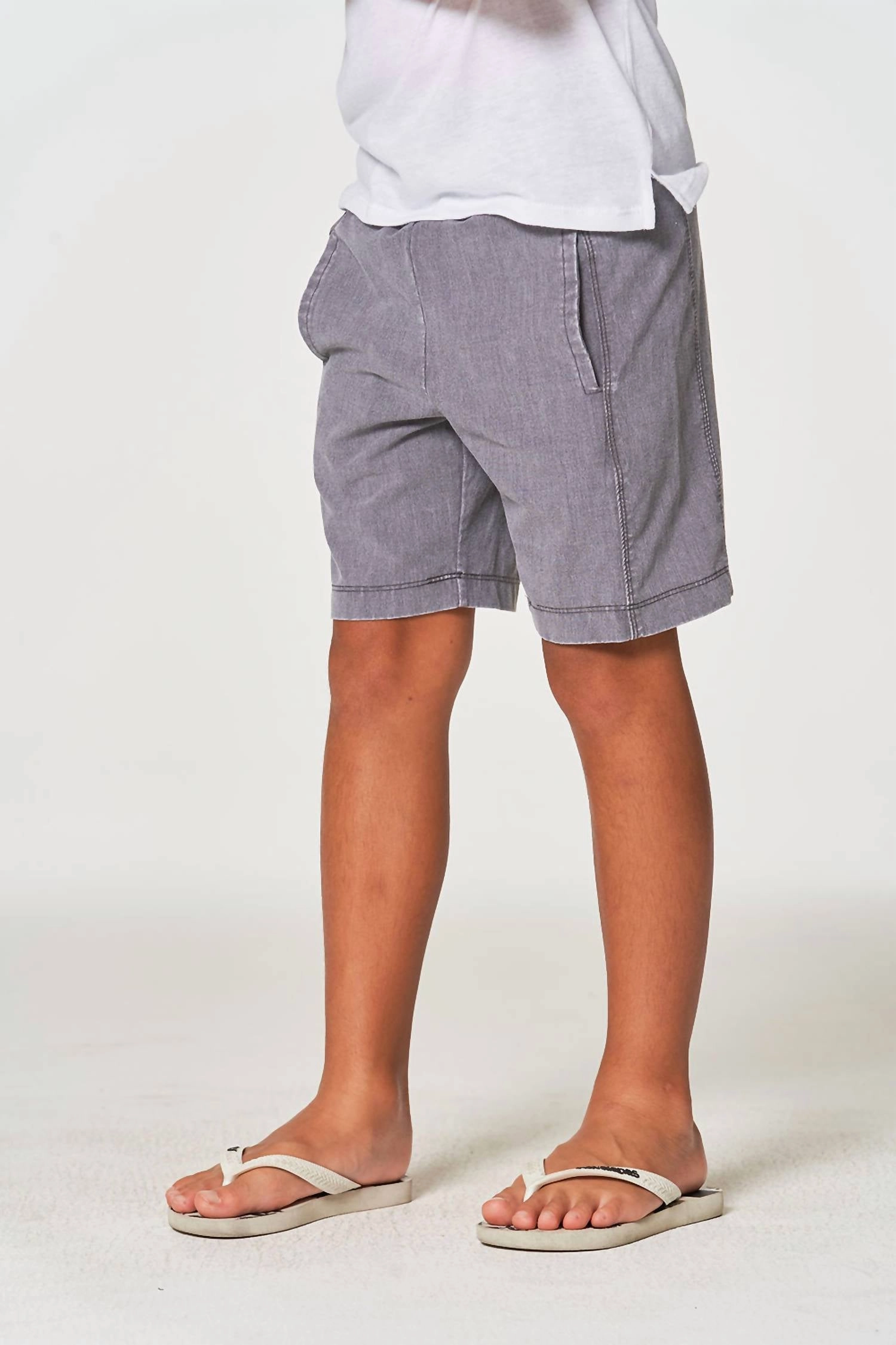 Boy's Coastal Cloth Boat Day Short In Gray Mineral Wash Boys Drawstring Athletic Shorts