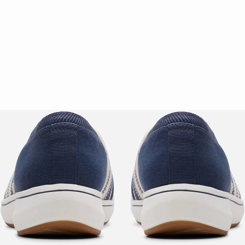 Clarks Brinkley Sky Mist Shoes Women's Sneakers Casual Walking Shoes