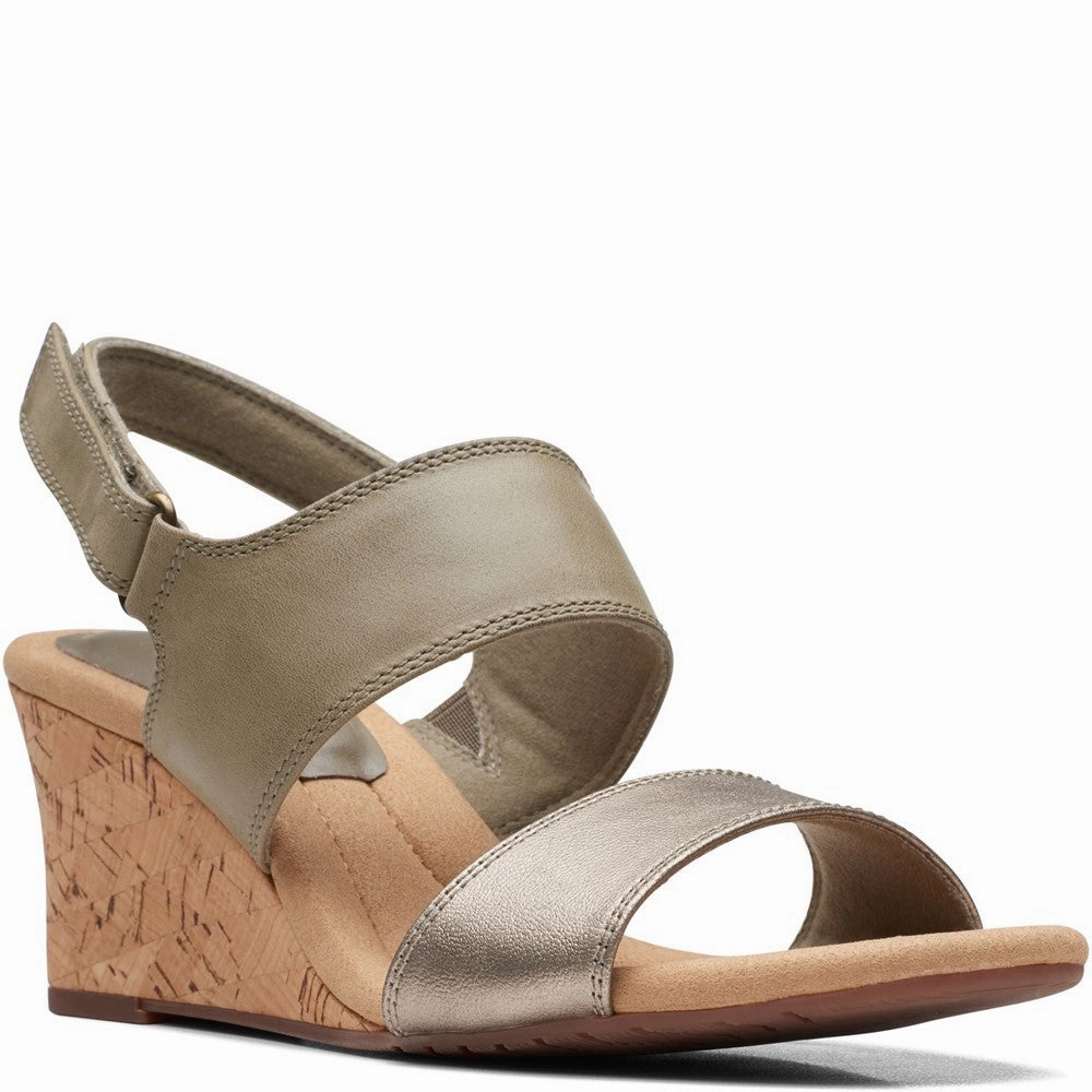 Clarks Kyarra Faye Sandals Lightweight Running Shoes,Slip On Athletic Shoes,Breathable Workout Shoes