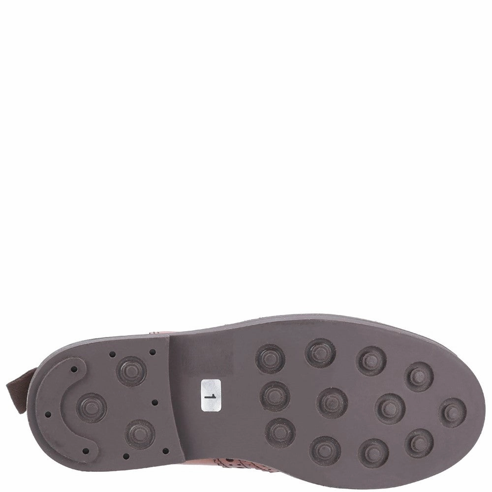 Cotswold Nympsfield Brogue Pull On Chelsea Boots Boys SneakersBoys Running Shoes