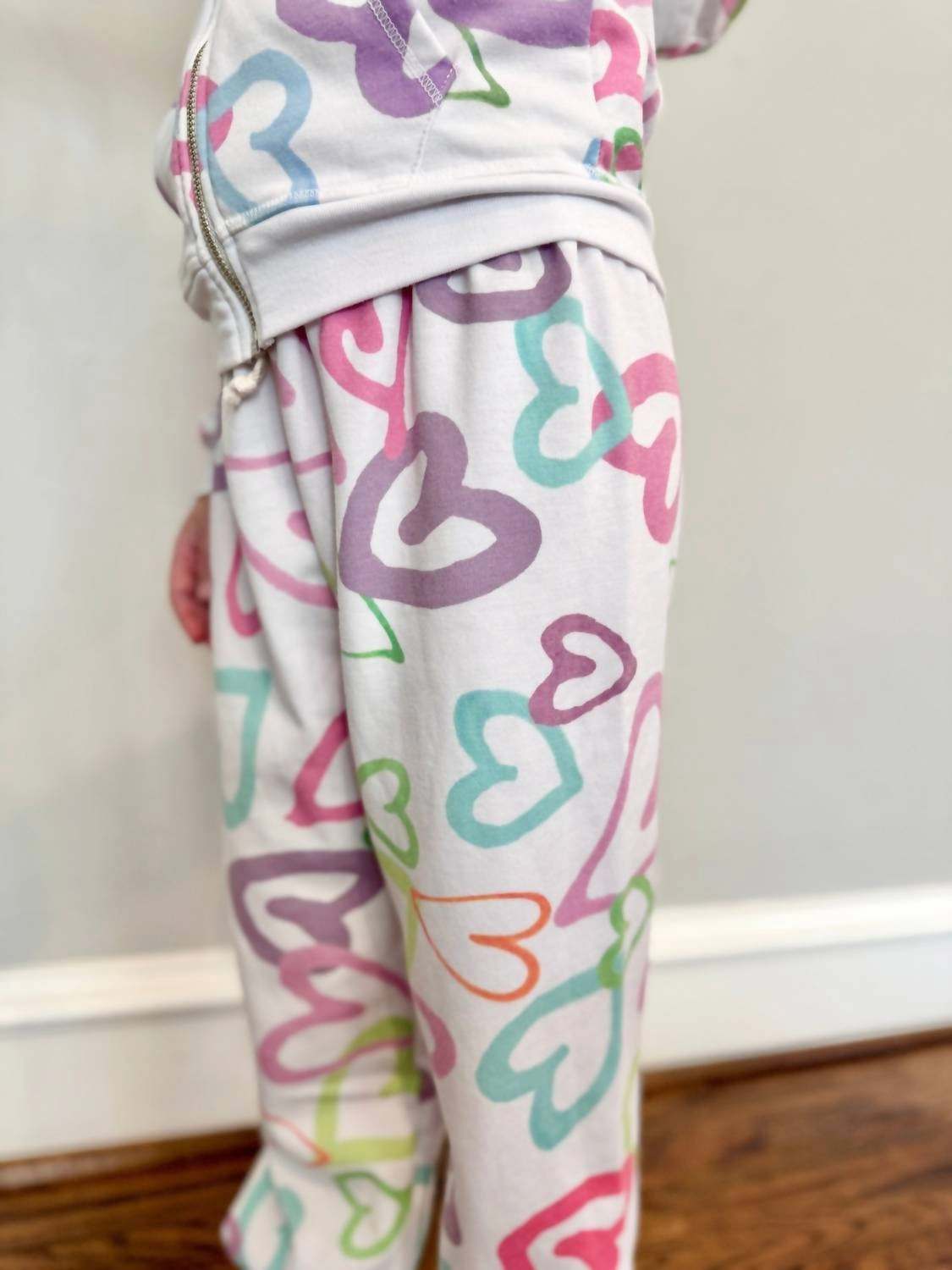 Girl's Pastel Hearts Joggers In Multicolor Girls Flared Leggings