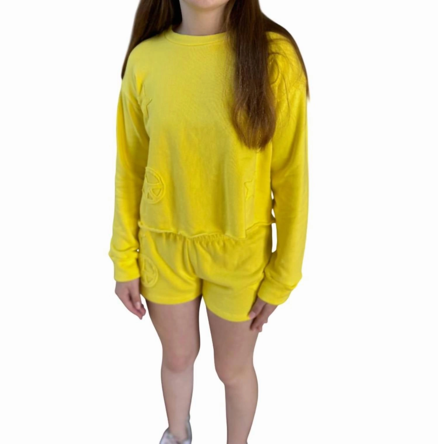 Girls Fleece Shorts In Yellow Girls Scallop Hem Shorts