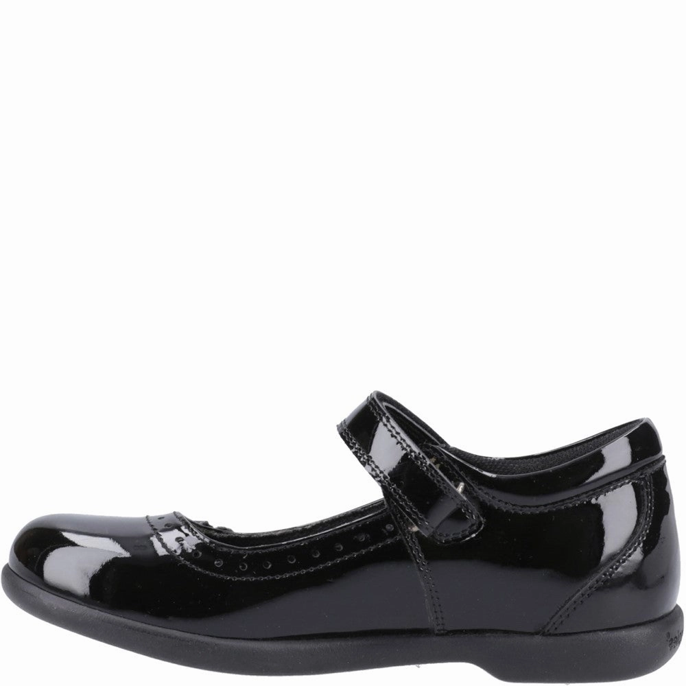 Hush Puppies Bethany Patent Junior School Shoes Girls Sneakers Girls Running Shoes