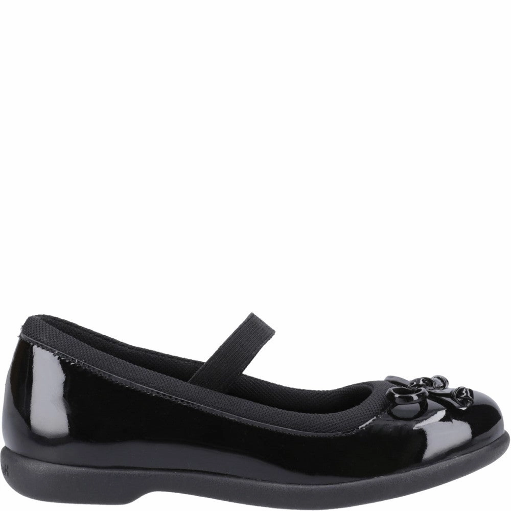 Hush Puppies Betty Patent Junior School Shoes Girls Sneakers Girls Running Shoes