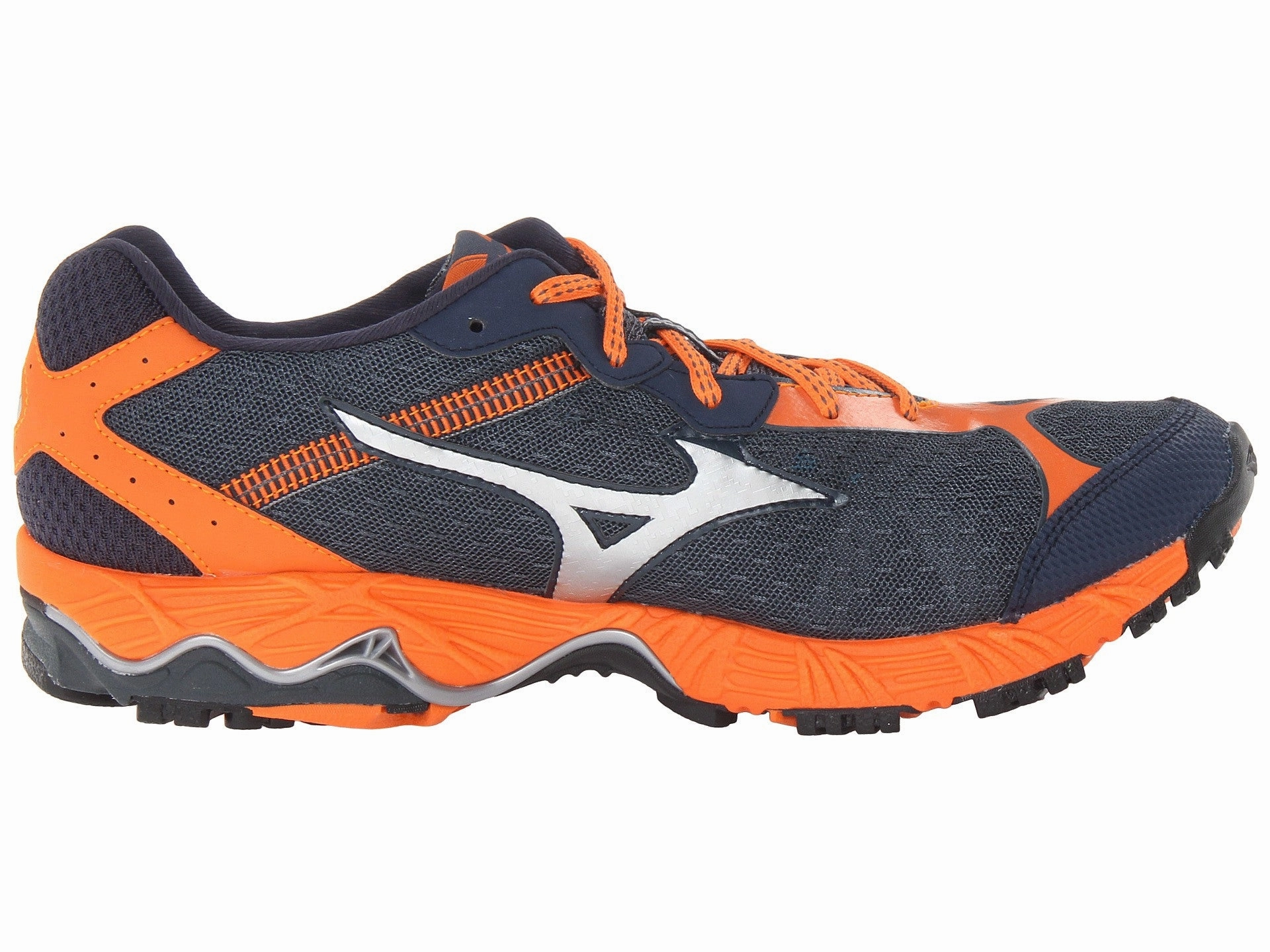 Mizuno Wave Ascend 8