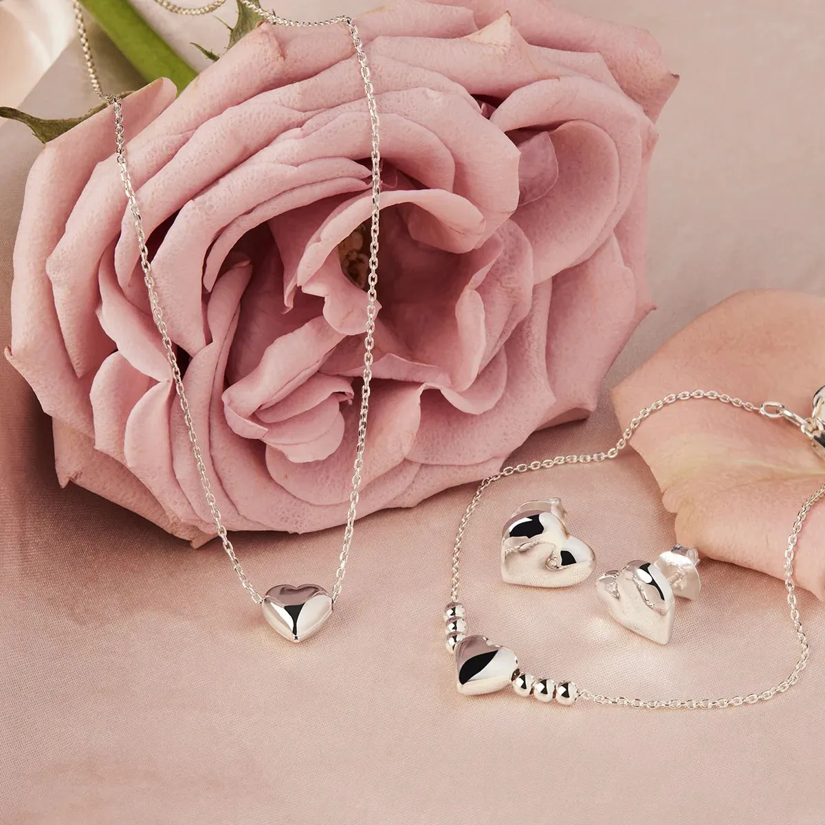 Najo Jewellery Najo - Amore Stud Earrings Silver