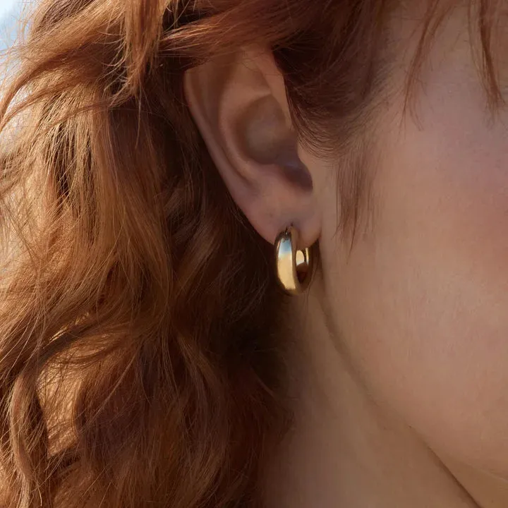 Najo Jewellery Najo - Cocoon Hoop Earring Yellow Gold
