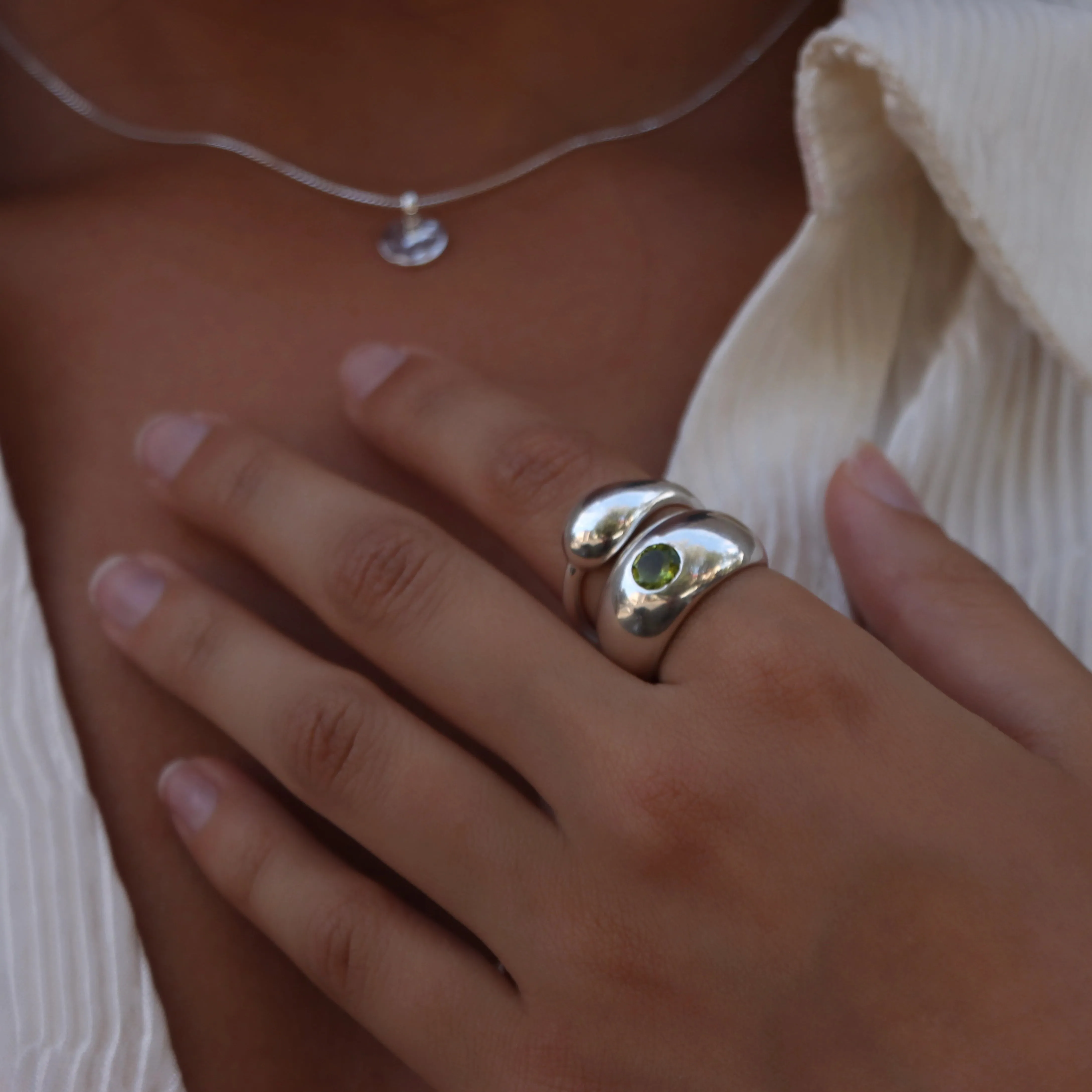 Najo Jewellery Najo - Cosmic Peridot Ring - Large