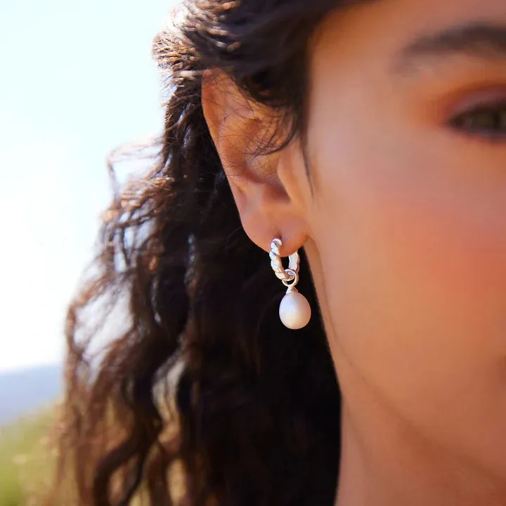 Najo Jewellery Najo - Dew Drop Pearl Earrings