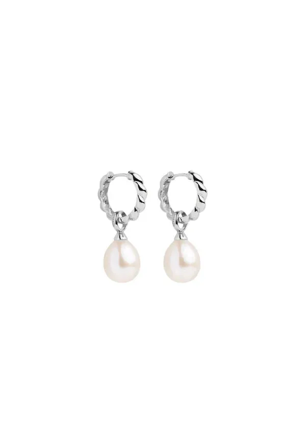 Najo Jewellery Najo - Dew Drop Pearl Earrings