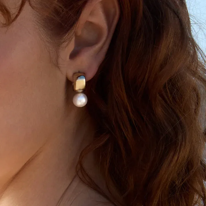 Najo Jewellery Najo - Idyll Pearl Stud Earring Yellow Gold