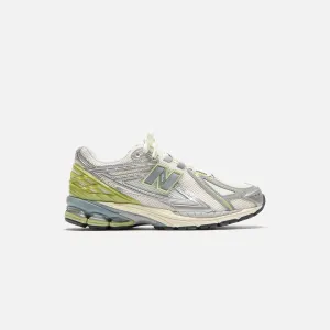 New Balance 1906R - White / Silver / Cactus