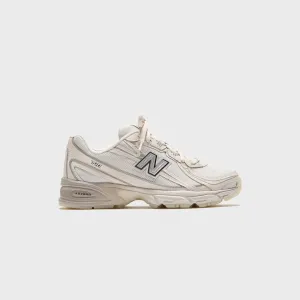 New Balance Lunar New Year 740 - White / Light Beige