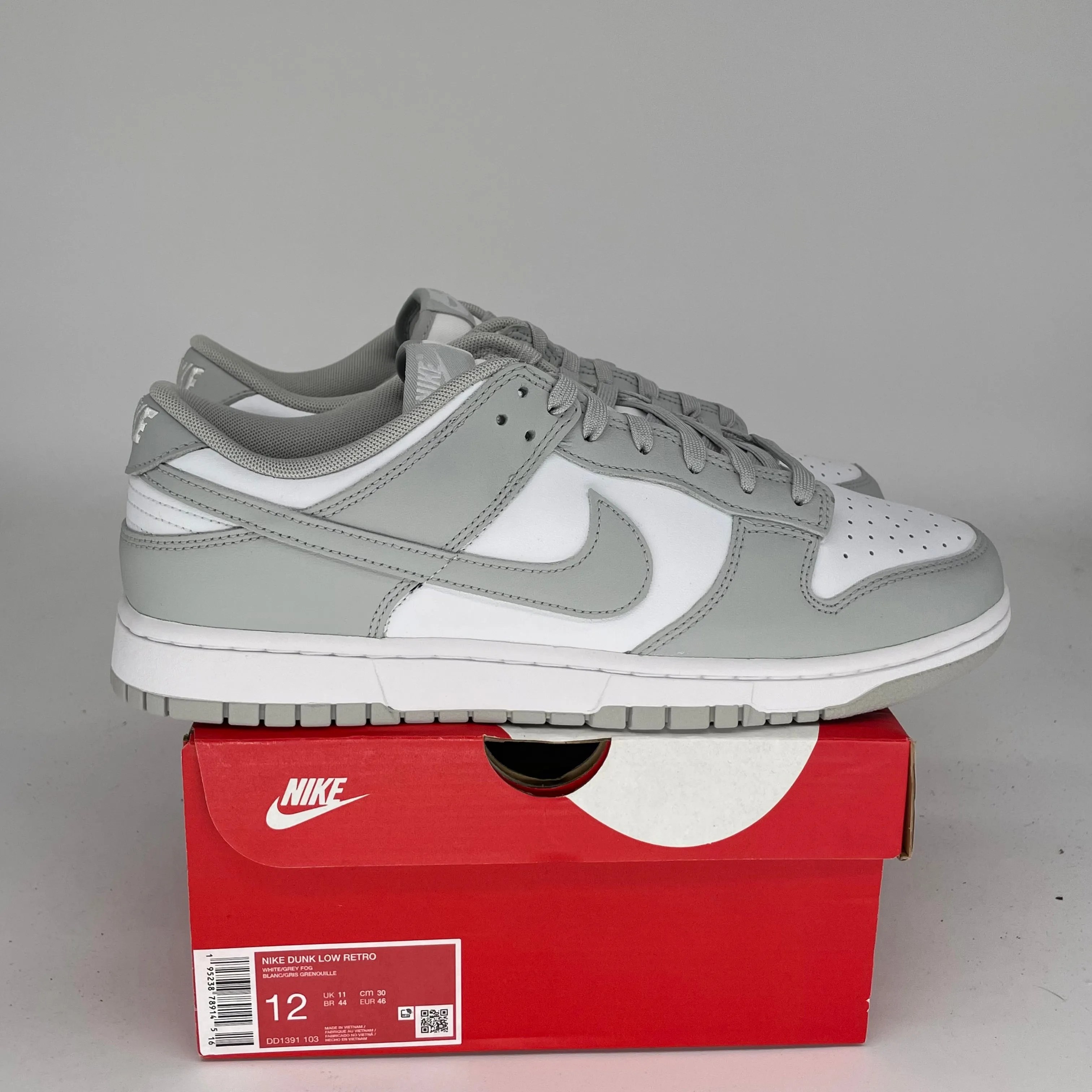 NIKE DUNK LOW GREY FOG SIZE 12 DD1391-103