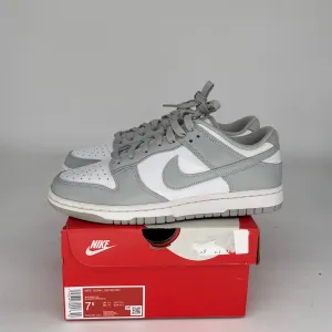 NIKE DUNK LOW GREY FOG SIZE 7.5 DD1391-103