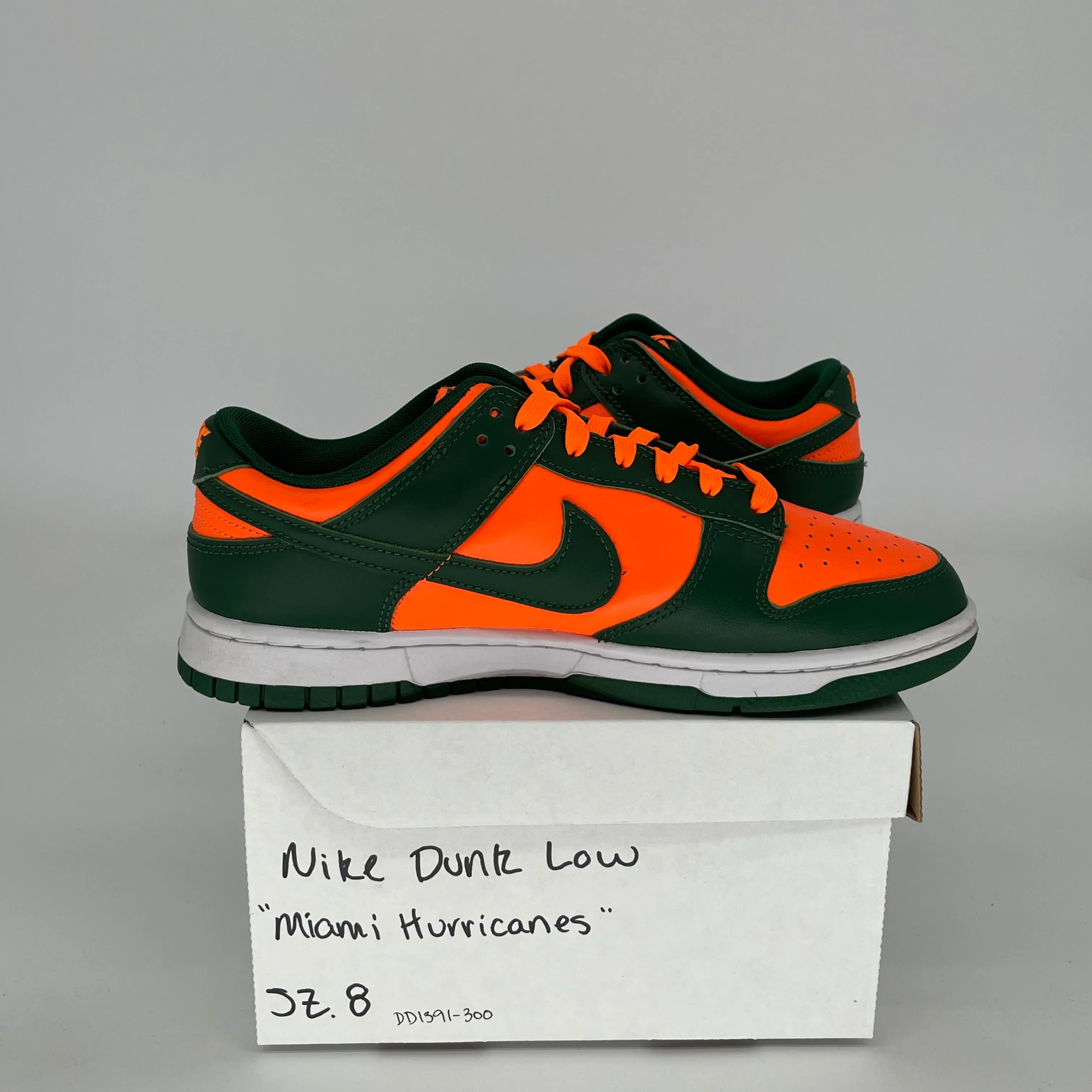 NIKE DUNK LOW MIAMI HURRICANES SIZE 8 DD1391-300
