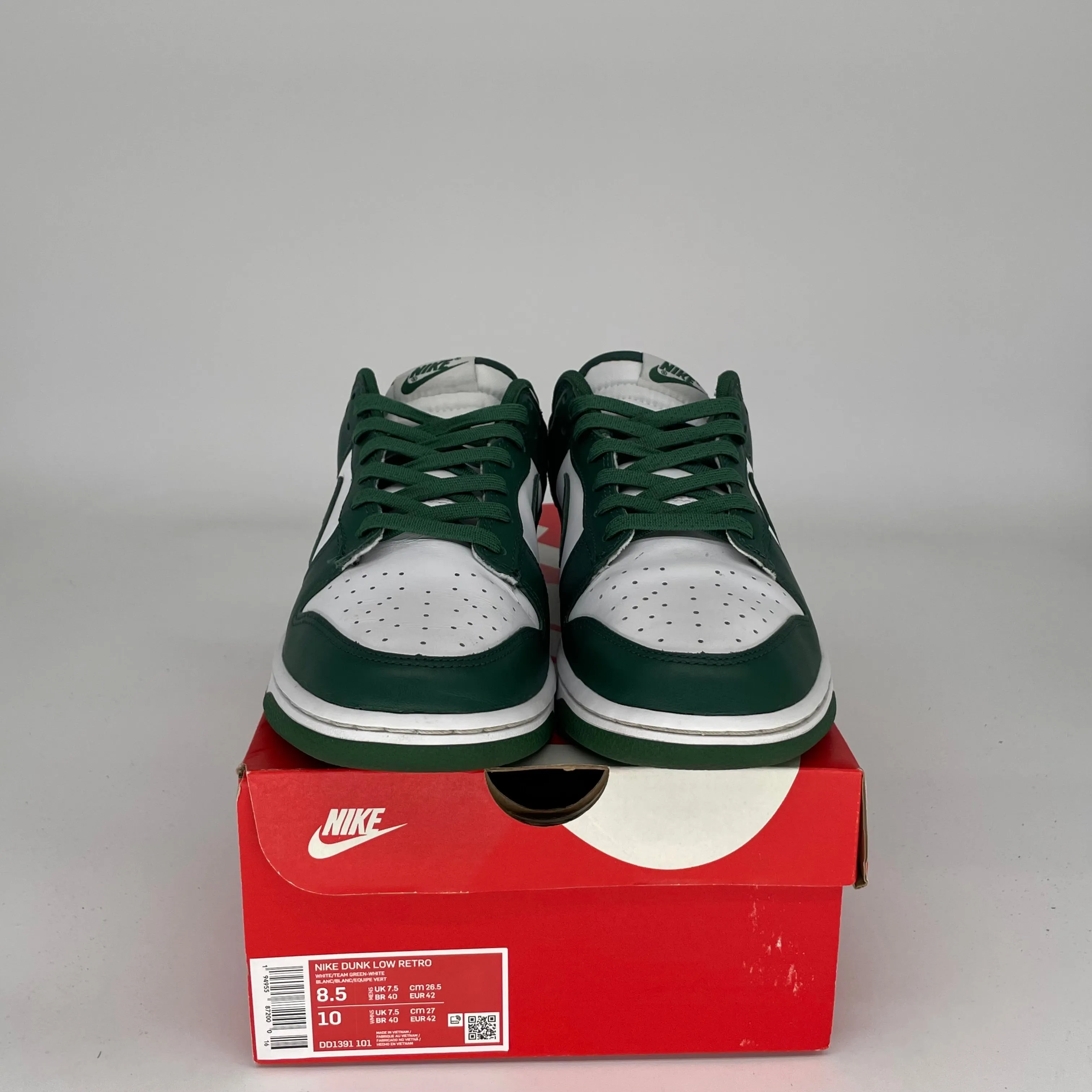 NIKE DUNK LOW MICHIGAN STATE SIZE 8.5 DD1391-101