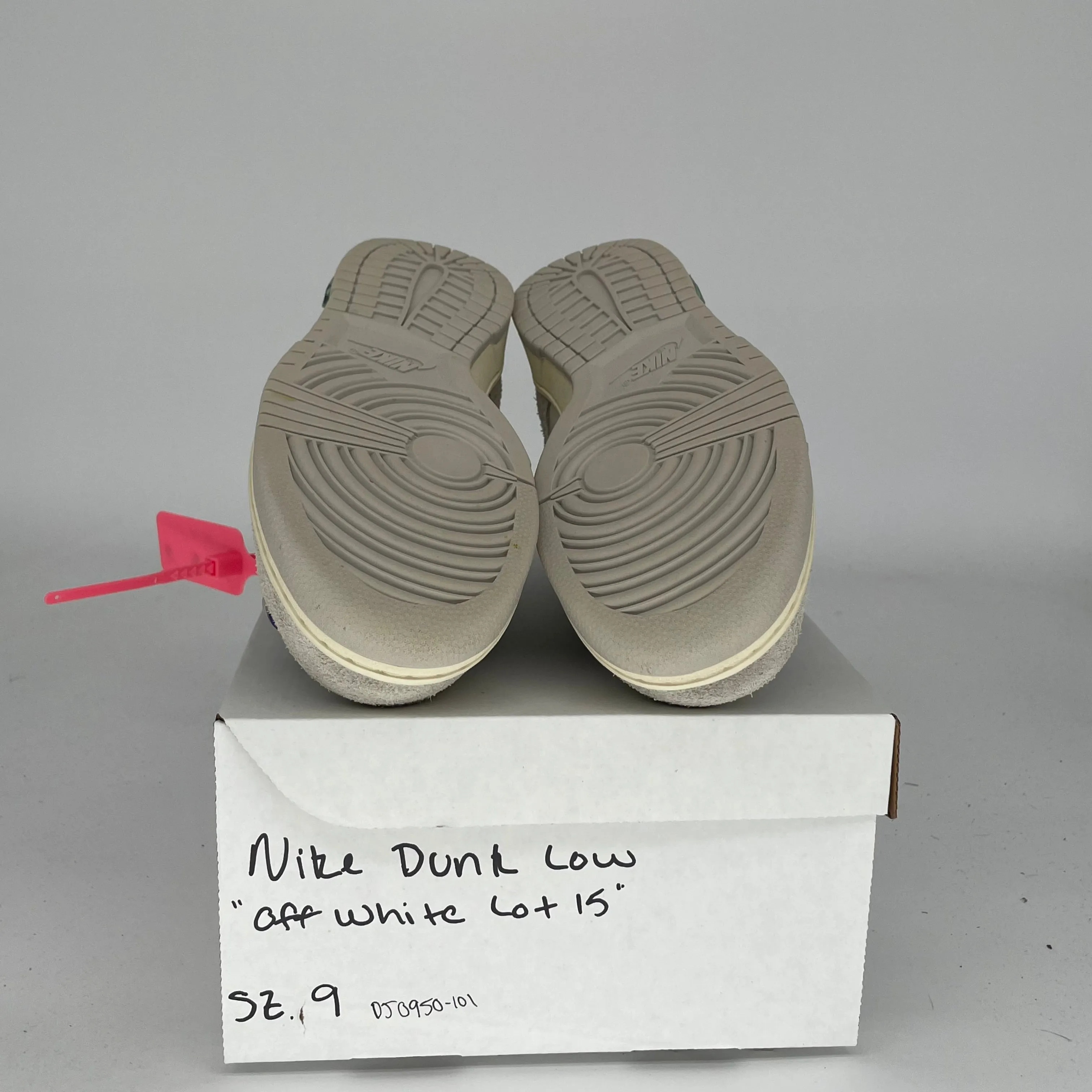 NIKE DUNK LOW OFF WHITE LOT 15 SIZE 9 DJ0950-101