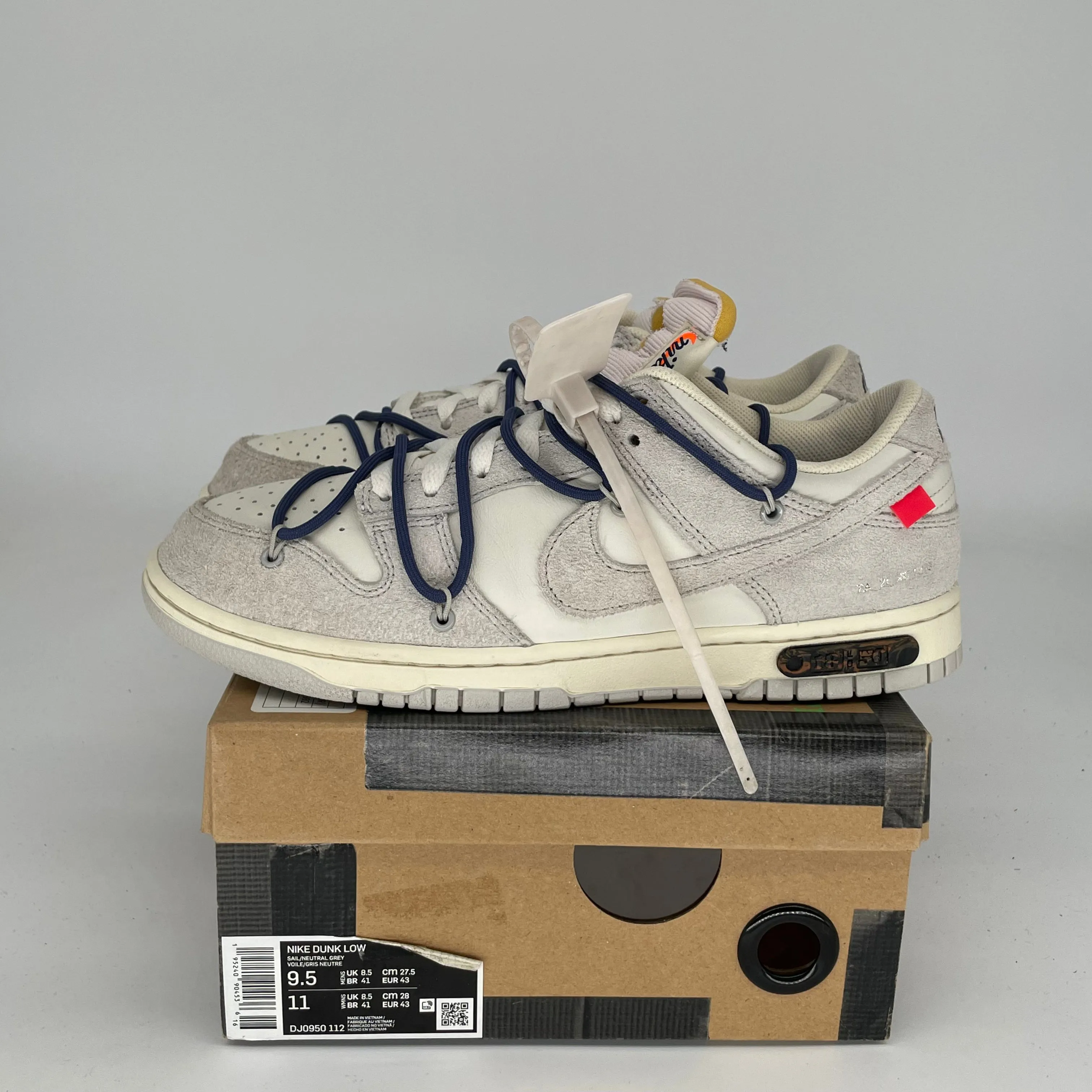NIKE DUNK LOW OFF WHITE LOT 18 SIZE 9.5 DJ0950-112