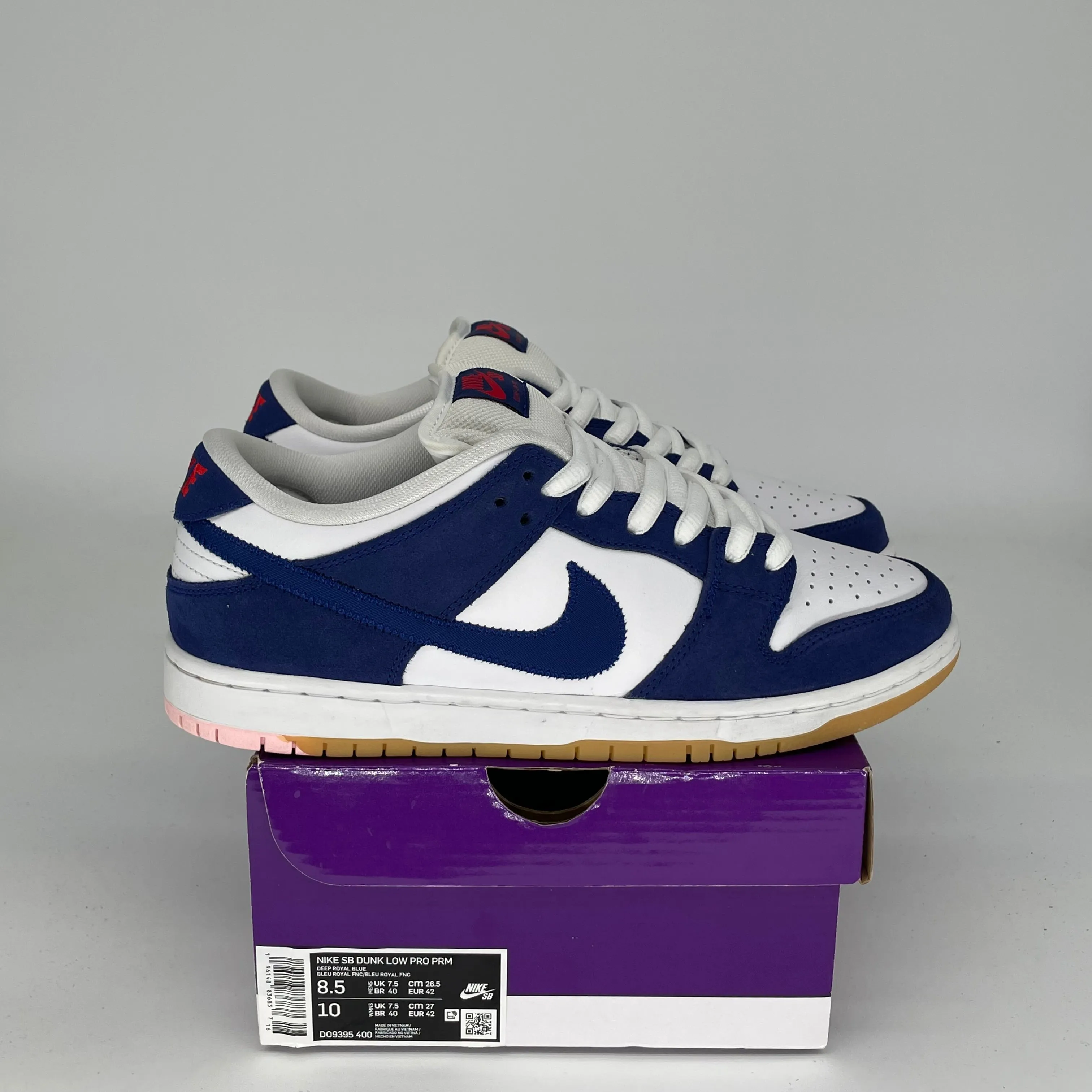 NIKE SB DUNK LOW LA DODGERS SIZE 8.5 DO9395-400