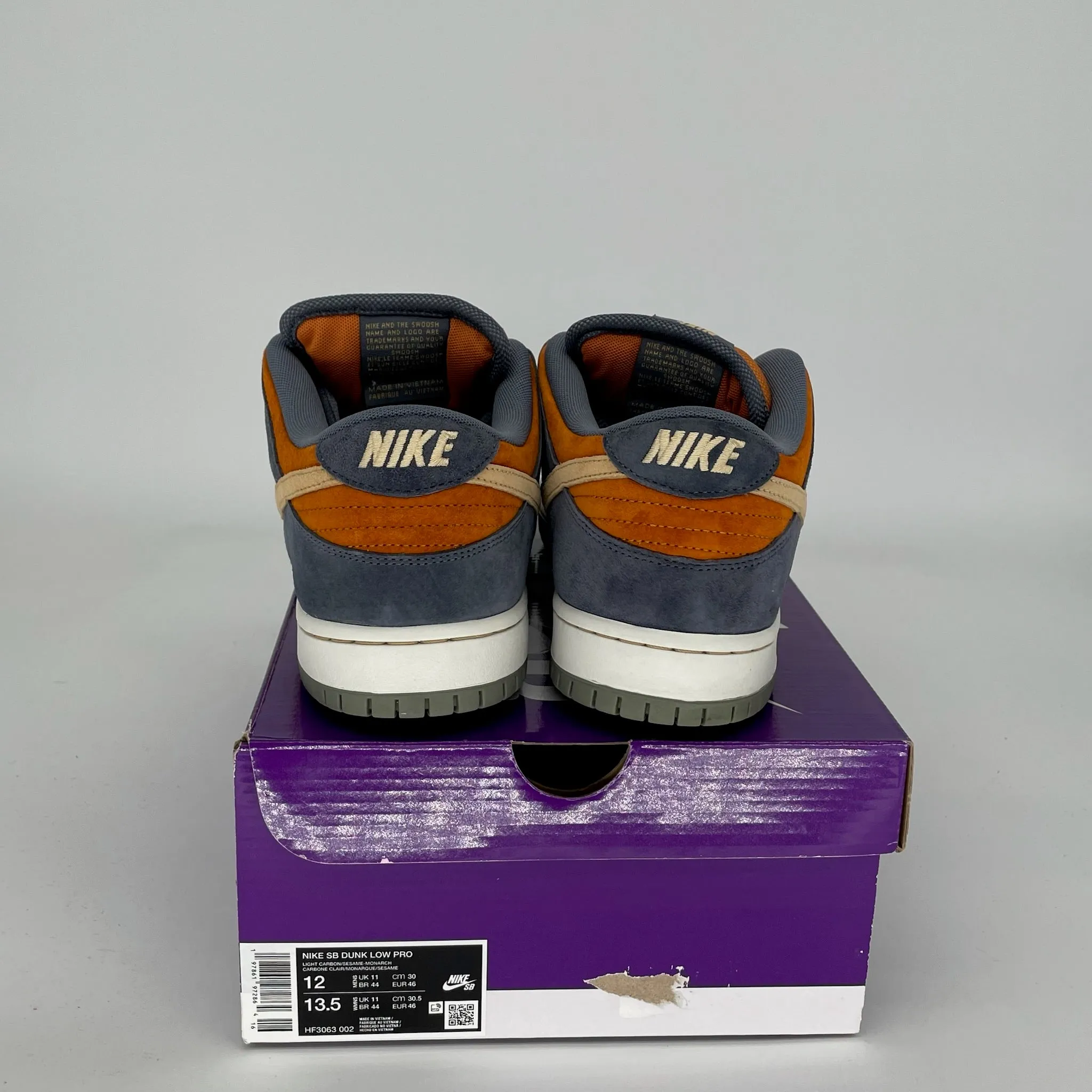 NIKE SB DUNK LOW LIGHT CARBON MONARCH SIZE 12 HF3063-002