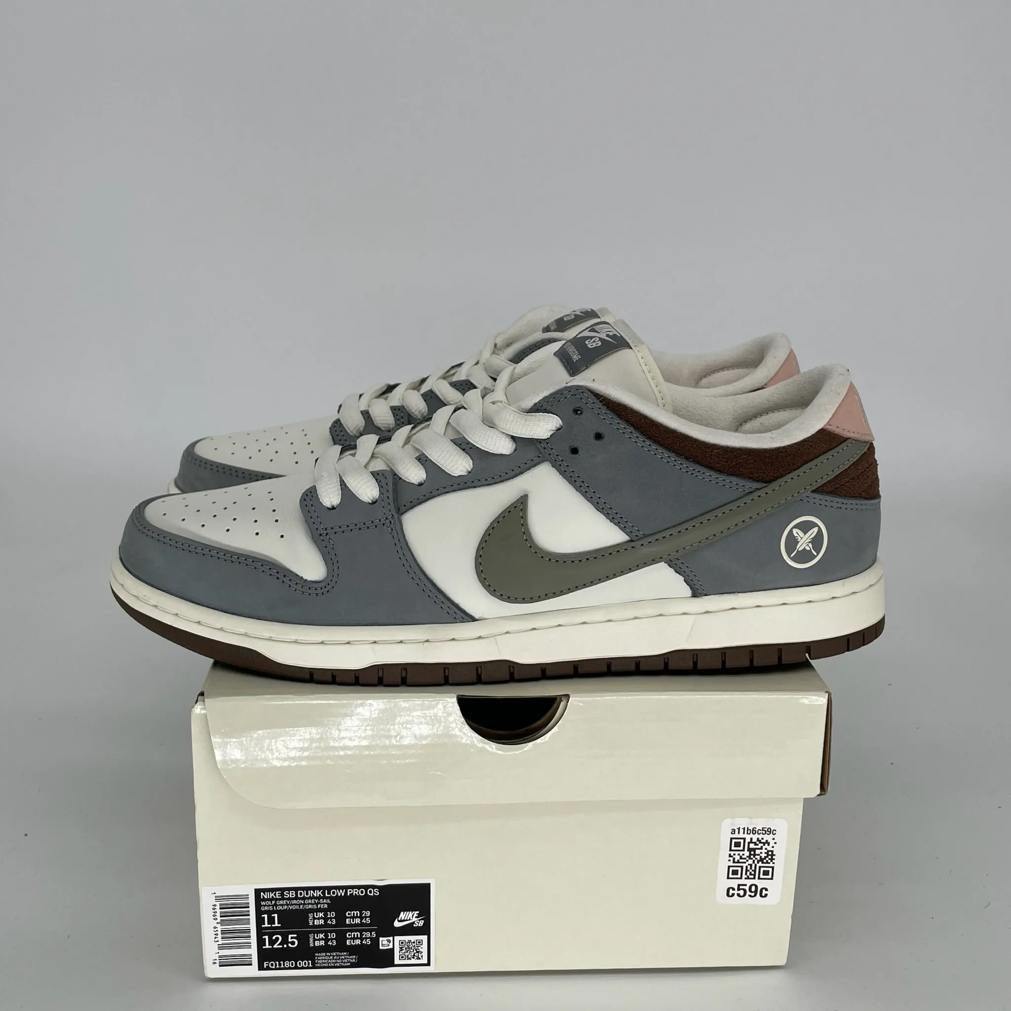 NIKE SB DUNK LOW YUTO HORIGOME SIZE 11 FQ1180-001