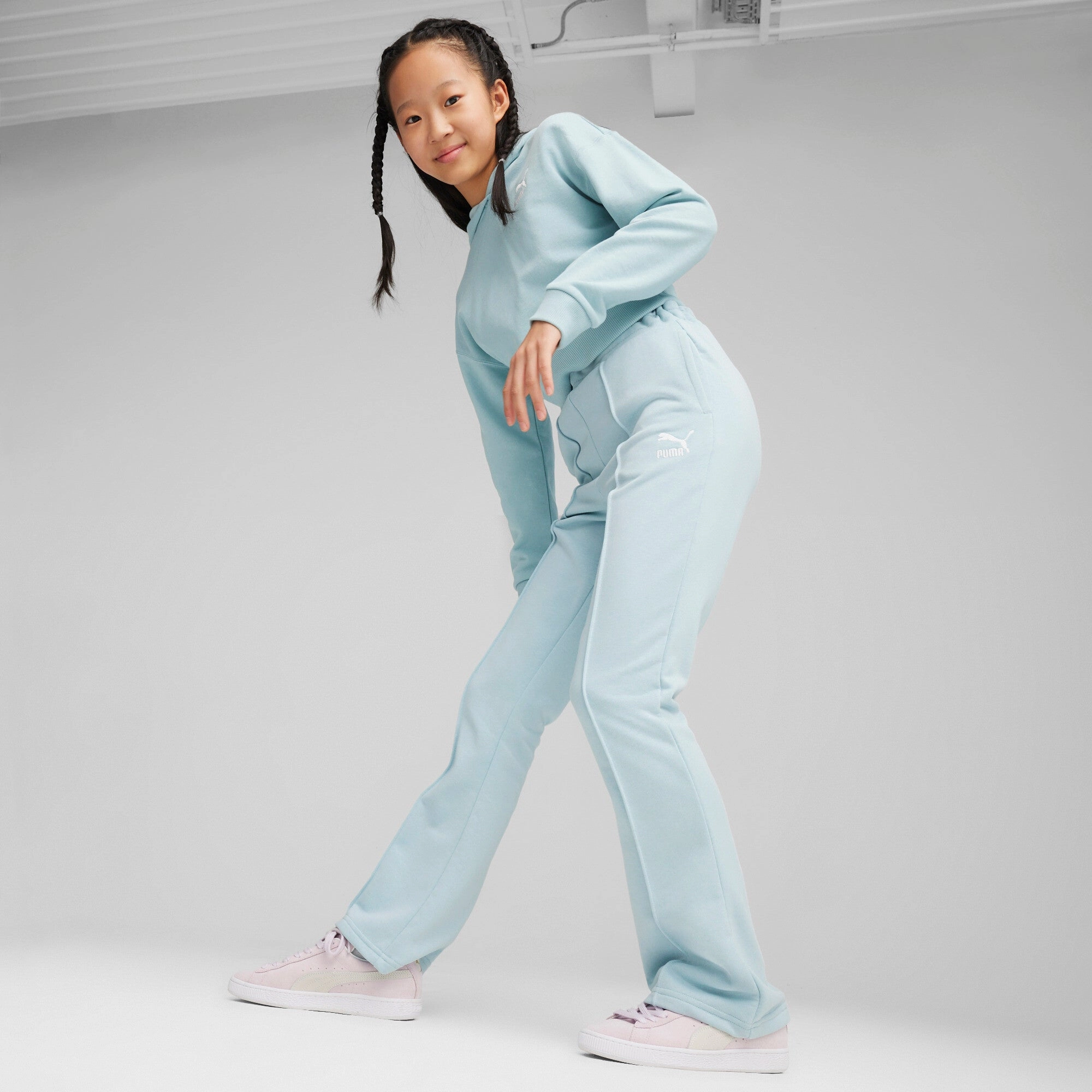 PUMA Big Kids' Girls' Classic Flared Pants Girls Seamless Sportswear
