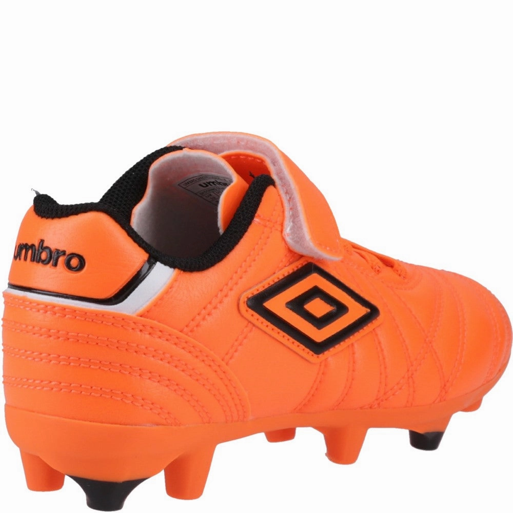 Umbro Speciali Liga Firm Ground Jnr Football Boot Boys SneakersBoys Running Shoes